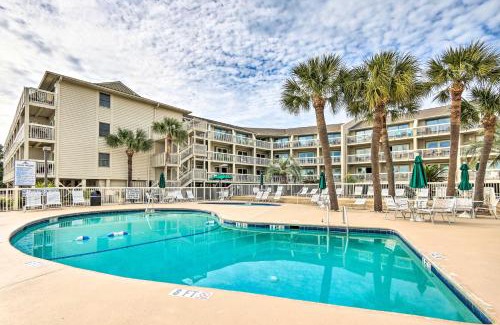 North Forest Beach Apartamento | Walk to Bars and Shops Resort Condo in Hilton Head!