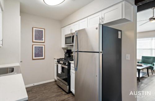 Zilker Apartamento | Walk to Barton Springs Spacious Apt Backyard