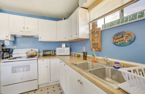 Delacroix Casa | Pet-Friendly St Bernard Home Near Fishing!