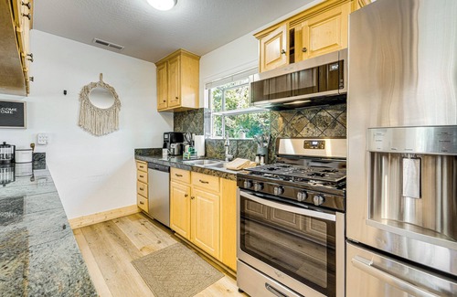Tahoe Vista Casa | Walk to Beach & Boat Launch: Lake Tahoe Retreat