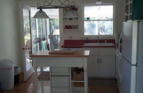 Douglas Cabaña | A pie de playa - Cozy Cottage Douglas - Cerca del centro de Saugatuck