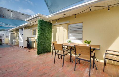 Cocoa Beach Apartamento | Walk to Beach Dog-Friendly Gem in Cocoa Beach!