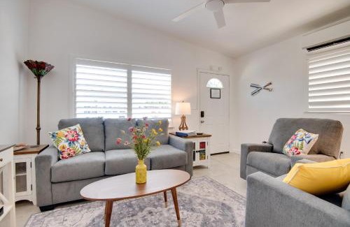 Cocoa Beach Apartamento | Walk to Beach Dog-Friendly Gem in Cocoa Beach!