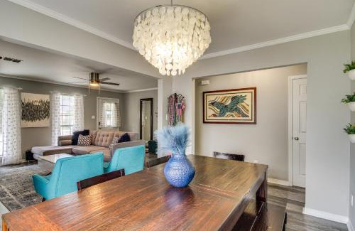 Bay St Louis Casa | Walk to Beach, Fenced Patio Bay St Louis Getaway!
