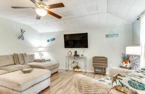 Fort Walton Beach Casa | Walk to Beach Fort Walton Coastal Retreat