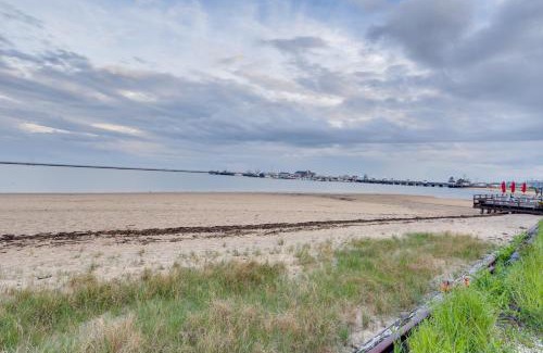 Provincetown Apartamento | Walk to Beach Gem with Patio and BBQ in Provincetown