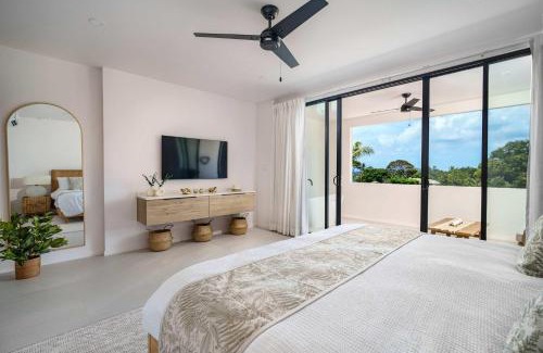 Lower Carlton Beach Apartamento | Walk to Beach, NEW LUX 4BD Villa & Pool! Near Holetown