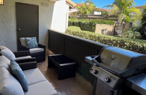 Monarch Beach Condominio | Caminar a la playa 15 min - Amplio 1 cama Resort Condo A / C piscina gimnasio, spa, Patio, Pkg