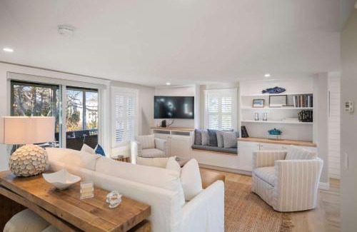 North Eastham Casa | Walk to beach private patio