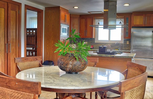 Portillo Apartamento | Walk to beach Suite w/ Balcony and Pool View in Las Terrenas
