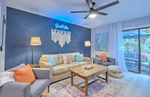 Folly Field Casa | Walk to Beach Pet Friendly BBQ Grill