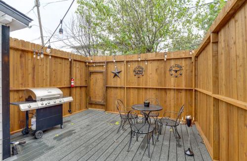 Oak Cliff Apartamento | Walk to Bishop Arts District Home with Deck