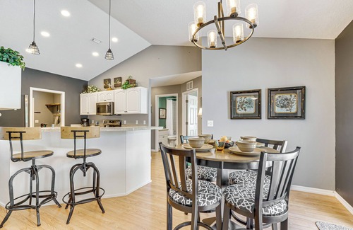 Crystal River Casa | Walk to Boat Ramp: Dunnellon Home w/ Private Yard!