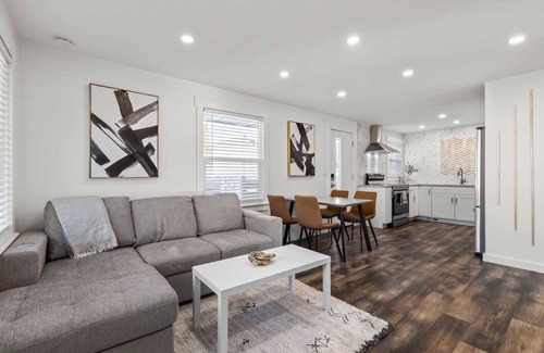Southeast Boise Casa | Walk to BSU & Downtown-Modern
