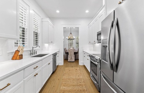 Forest District Casa | Walk to Camp WaterColor! LSV, Bikes, Pet Friendly! Perfect for Families!