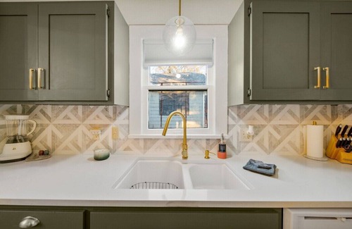 Cherry Street Casa | Walk to Cherry St, Utica Sq, pets & hot tub!