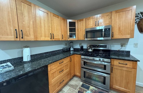 Chautauqua Casa | Walk to CHQ! Enjoyable 2-bedroom house in Mayville