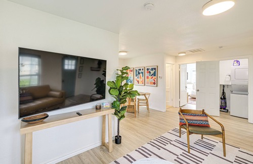 Central Arlington Casa | Walk to Cowboys Games: Arlington Home w/ Pool!