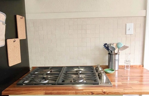 Florence Casa | Walk to downtown Florence. Minutes away from medical facilities.