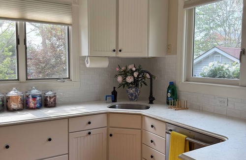 Mystic - New London Casa | Walk to downtown! Ideal location for Mystic adventures.