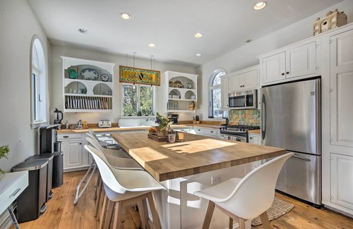 Millerton Casa | Walk to Downtown: Pet-Friendly Millerton Home!