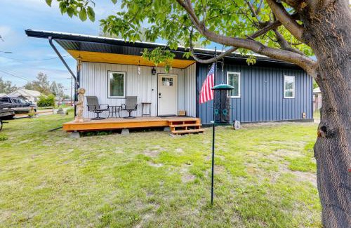 Fairbanks Casa | Walk to Dtwn Dog-Friendly Retreat in Fairbanks!