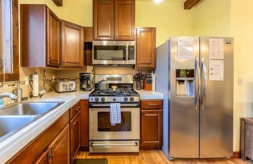 River West Casa | Walk to Everything Bikes AC Dog Friendly