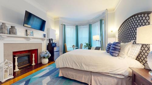 Coolidge Corner South Side Apartamento | Walk To Fenway, Longwood Medical, Large Pvt Room