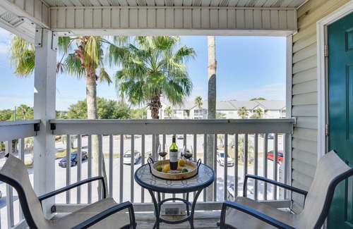 Indian Bayou Apartamento | Walk to Golf Course & Beach: Modern Destin Condo