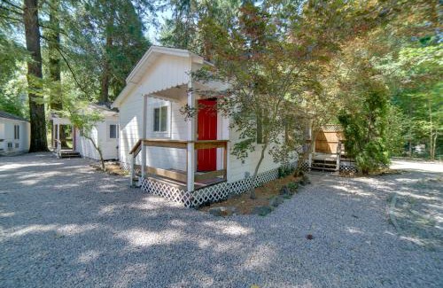 Cobb Casa | Walk to Golf Course Cobb Mountain Nature Escape