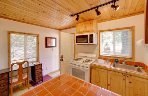 Cobb Casa | Walk to Golf Course Cobb Mountain Nature Escape
