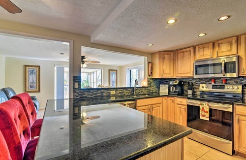 Sea Ranch On The Gulf Casa | ¡NUEVO! Hudson Home w / Boat Dock - Golfo de México ¼ Mi