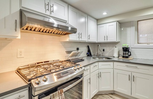 Hoboken Apartamento | Walk to Hudson River Parks: Recently Renovated Apt