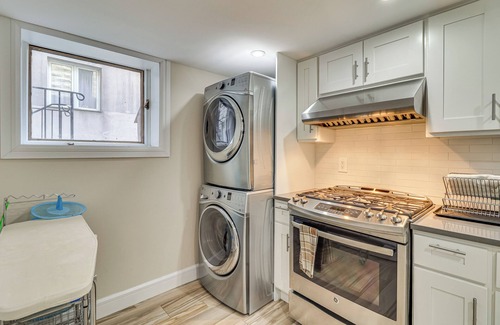 Hoboken Apartamento | Walk to Hudson River Parks: Recently Renovated Apt