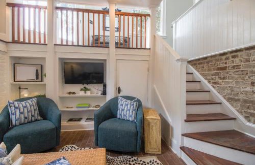 Historic District - North Apartamento | Walk to it All in Downtown, Double King Beds