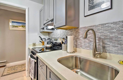 Point Richmond Apartamento | Estudio de lujo con bañera de hidromasaje y vistas a la bahía de San Francisco.