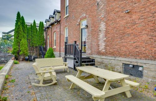 Sackets Harbor Apartamento | Walk to Lake and Dining Inviting Sackets Harbor Apt