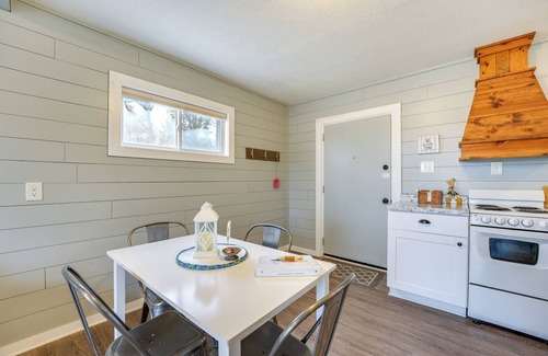 Cape Fair Apartamento | Walk to Lake & Trails: Cape Fair Retreat w/ Grill!
