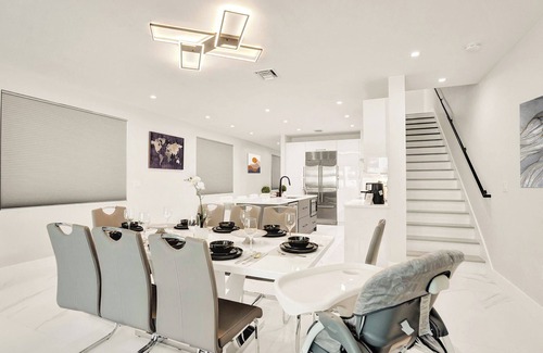 Colee Hammock Casa | Casa Las Olas - As seen on CBS Emmy Awarded show