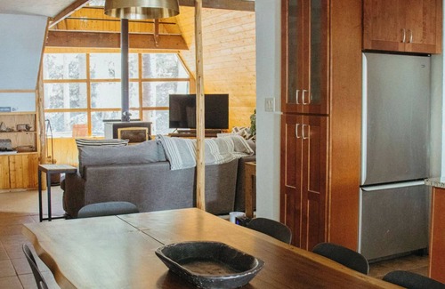 Taos Ski Valley Casa | Walk to Lifts and Ski Village with Private Hot Tub