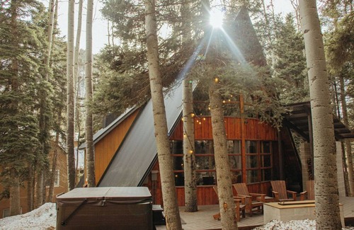 Taos Ski Valley Casa | Walk to Lifts and Ski Village with Private Hot Tub