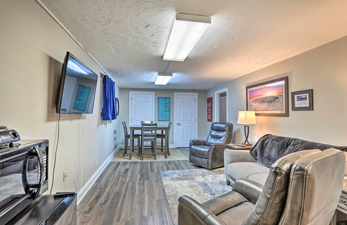 Sturgis Apartamento | Walk to Main St: Sturgis Apt w/ Grill!