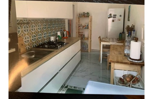 Pietramelara Apartamento | Walk to Markets Private Backyard+Free Parking English Help
