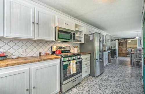Mount Dora Casa | Walk to Mount Dora Historic District Cozy Home!
