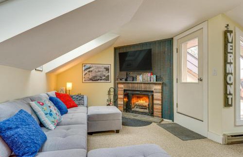 West Dover Apartamento | Walk to Mount Snow Resort Unit with Pool and Hot Tubs