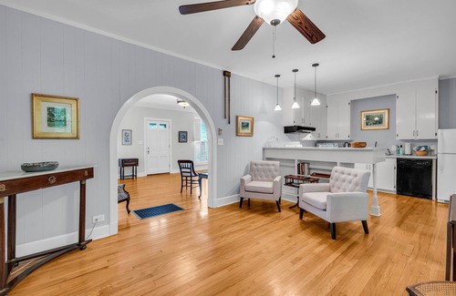 Starkville Casa | Walk to MSU | Cozy | Smart TVs