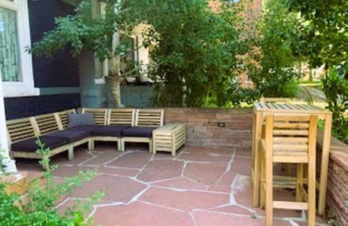 City Park West Apartamento | Walk to Music, Cafe, Bars, Food & Hospital in Central Denver. Turo + 420 ok!
