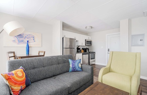 Chatham-Arch Apartamento | Walk to Nightlife & Attractions