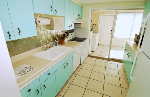 Laurel Villa | 411 Shore Rd - .5mi a pie de la playa de Nokomis - Wi-Fi, televisión de alta definición, servicios que admiten mascotas