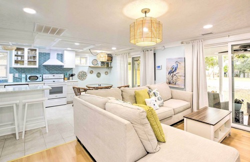 Atlantic Beach Casa | Walk to Ocean: Home w/ Fire Pit in Atlantic Beach